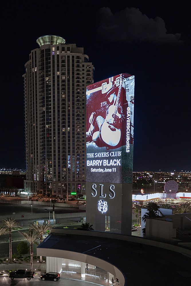 25 -LAS VEGAS - LA NOTTE AL BLACK BARRY CLUB.jpg